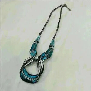 Blue Pendant Necklace - Silver Tone Chain 11" Costume Fashion Jewelry